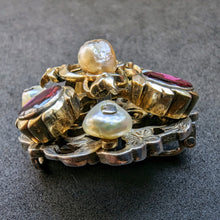 Load image into Gallery viewer, Button brooch min. 750 silver almandine garnet natural pearl old antique c. 1800S
