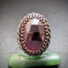 Load image into Gallery viewer, Vintage Tracht Ring 835 Silber facettierter XL Granat alt RG 62 S
