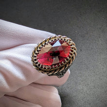 Load image into Gallery viewer, Vintage Tracht Ring 835 Silber facettierter XL Granat alt RG 62 S

