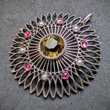 Lade das Bild in den Galerie-Viewer, Jugendstil Anhänger Silber Citrin Granat Perle Handarbeit alt antik c. 1910 S

