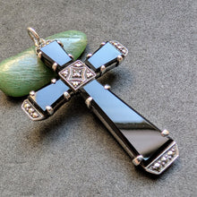 Lade das Bild in den Galerie-Viewer, Art Deco Kreuz Anhänger min 800 Silber Onyx Markasit alt c. 1920 S
