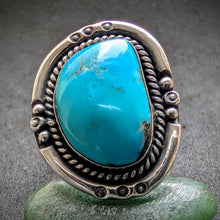 Lade das Bild in den Galerie-Viewer, Navajo Ring Silber Türkis Silberschmiedearbeit RG 58/59 S
