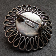 Lade das Bild in den Galerie-Viewer, Vintage Brosche Gustav Hauber 835 Silber Rosenquarz Midcentury alt c. 1950 S
