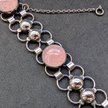Lade das Bild in den Galerie-Viewer, Mid Century Armband Adolf Regelmann Stuttgart 925 Silber Rosenquarz alt 1950s S
