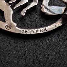 Lade das Bild in den Galerie-Viewer, Vintage Skorpion Brosche Volmer Balmer Denmark Sterling Silber 925
