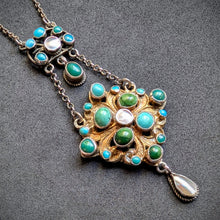 Lade das Bild in den Galerie-Viewer, Neorenaissance Collier Türkis Perlmutt 750 Silber Österreich alt antik c. 1890 S
