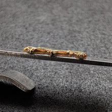 Lade das Bild in den Galerie-Viewer, Vintage Krawattennadel Krawattenklammer Sterling Silber 925 Löwe vergoldet
