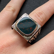 Lade das Bild in den Galerie-Viewer, Jugendstil Ring Silber 585 Gold Heliotrop Handarbeit XL antik c. 1920 RG 63 S
