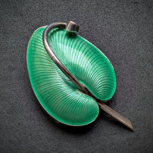 Lade das Bild in den Galerie-Viewer, Vintage Emaille Blatt Brosche Volmer Bahner Denmark VB Sterling Silber 925 alt S
