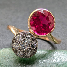 Lade das Bild in den Galerie-Viewer, Art Deco Ring Toi et Moi 585 Gold Diamant Rubin alt antik c. 1920 RG 52 S
