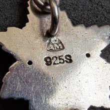 Load image into Gallery viewer, Jugendstil Art Deco Ahornblatt Collier Kette 925 Silber Handarbeit alt antik S
