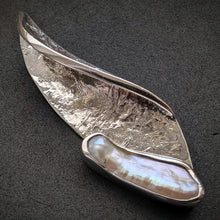 Lade das Bild in den Galerie-Viewer, Moderner Designer Anhänger Sterling Silber 925 Perlmutt Silberschmiedearbeit
