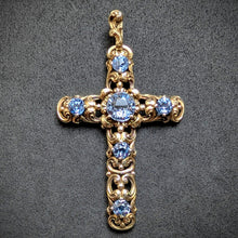 Load image into Gallery viewer, Jugendstil Kreuz Anhänger 835 Silber blau Spinell aquamarinblau antik c. 1920 S
