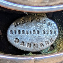 Lade das Bild in den Galerie-Viewer, Anhänger N. E. From Danmark Bernstein Sterling Silber 925 florales Design S
