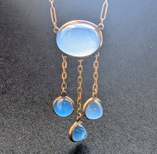 Lade das Bild in den Galerie-Viewer, Jugendstil Lavalliere Collier 9k 375 Gold blauer Chalcedon alt antik c. 1910 S
