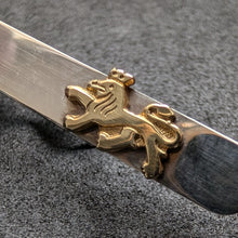 Lade das Bild in den Galerie-Viewer, Vintage Krawattennadel Krawattenklammer Sterling Silber 925 Löwe vergoldet
