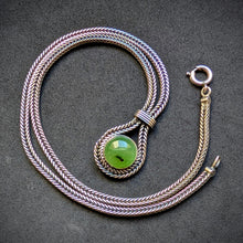 Lade das Bild in den Galerie-Viewer, Gustav Hauber Collier 835 Silber Jade Jadeit Midcentury alt c. 1960s S
