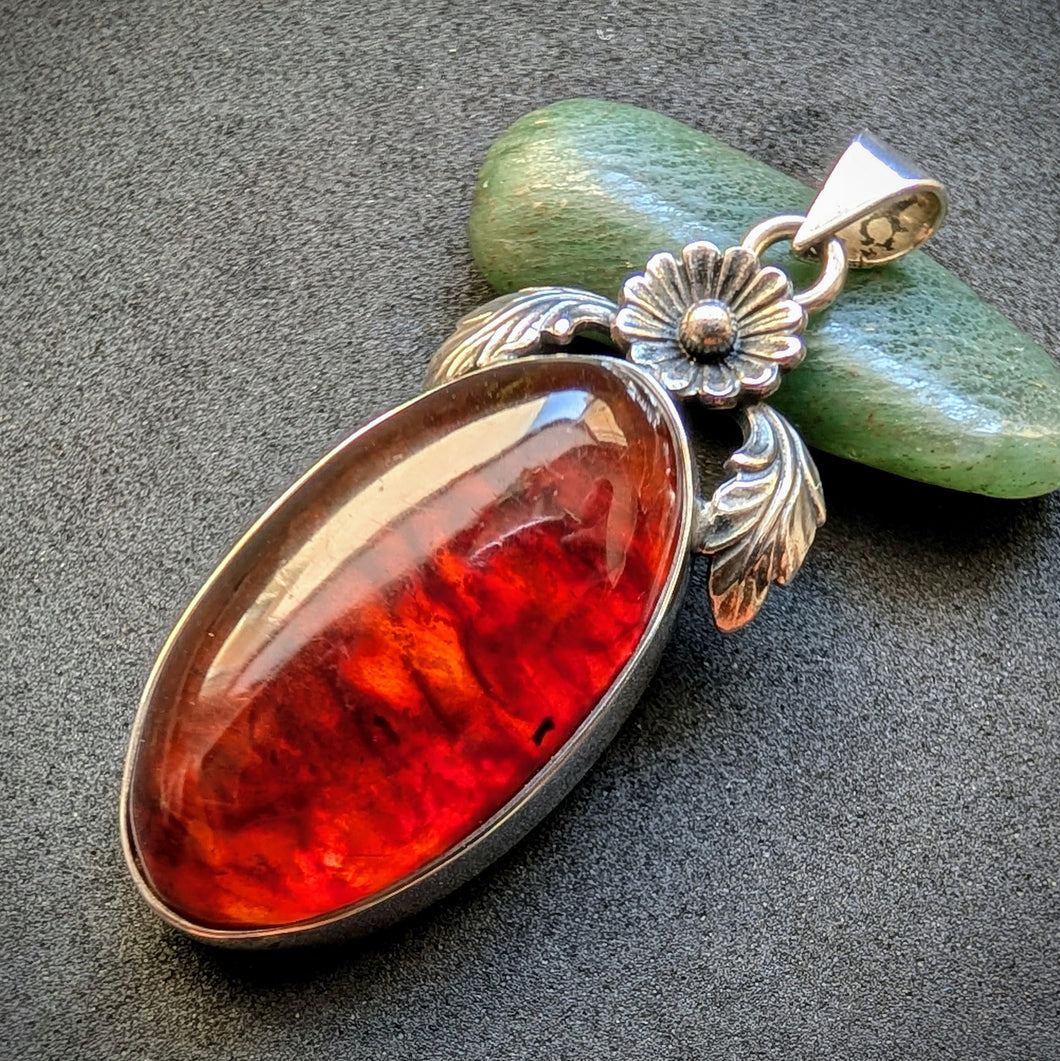 Anhänger N. E. From Danmark Sterling Silber Bernstein florales Design S