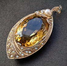 Lade das Bild in den Galerie-Viewer, Jugendstil Anhänger Silber vergoldet Citrin 23 Carat Perle alt antik c. 1920 S
