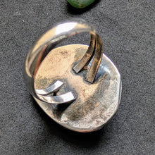 Lade das Bild in den Galerie-Viewer, Navajo Ring Silber Türkis Silberschmiedearbeit RG 58/59 S
