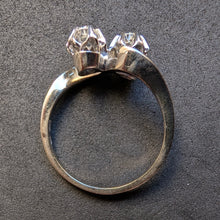 Lade das Bild in den Galerie-Viewer, Vintage Toi et Moi Ring 14k 585 Gold Diamant Brillant 0,30 Carat Wien RG 58/59 S
