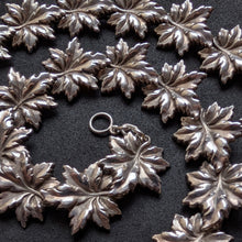 Load image into Gallery viewer, Jugendstil Art Deco Ahornblatt Collier Kette 925 Silber Handarbeit alt antik S
