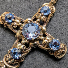 Load image into Gallery viewer, Jugendstil Kreuz Anhänger 835 Silber blau Spinell aquamarinblau antik c. 1920 S
