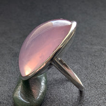 Lade das Bild in den Galerie-Viewer, Jugendstil Art Deco Ring 935 Silber Rosenquarz rosa alt antik c. 1920 RG 56 S
